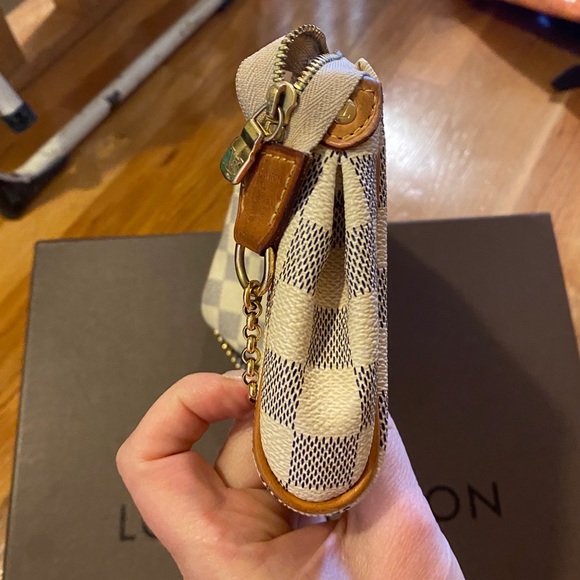 ! Louis Vuitton Eva Damier Azur Canvas Shoulder Bag - Picture 6 of 12